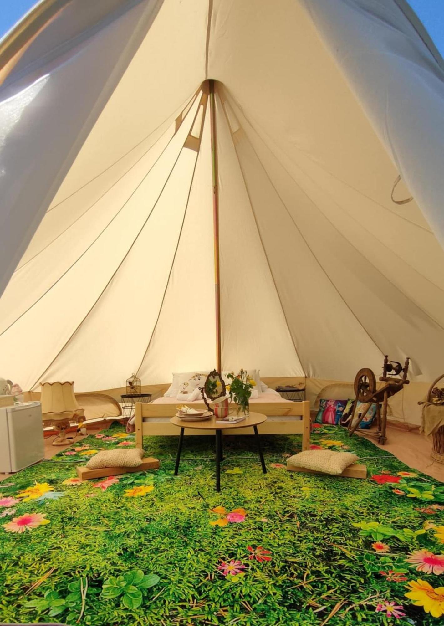 Luxury tent Puszcza Glamping Kuraszewo